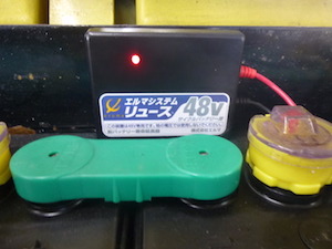 電動フォークリフトバッテリー